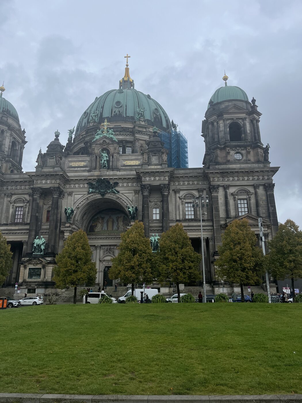 A berlini dóm kívülről