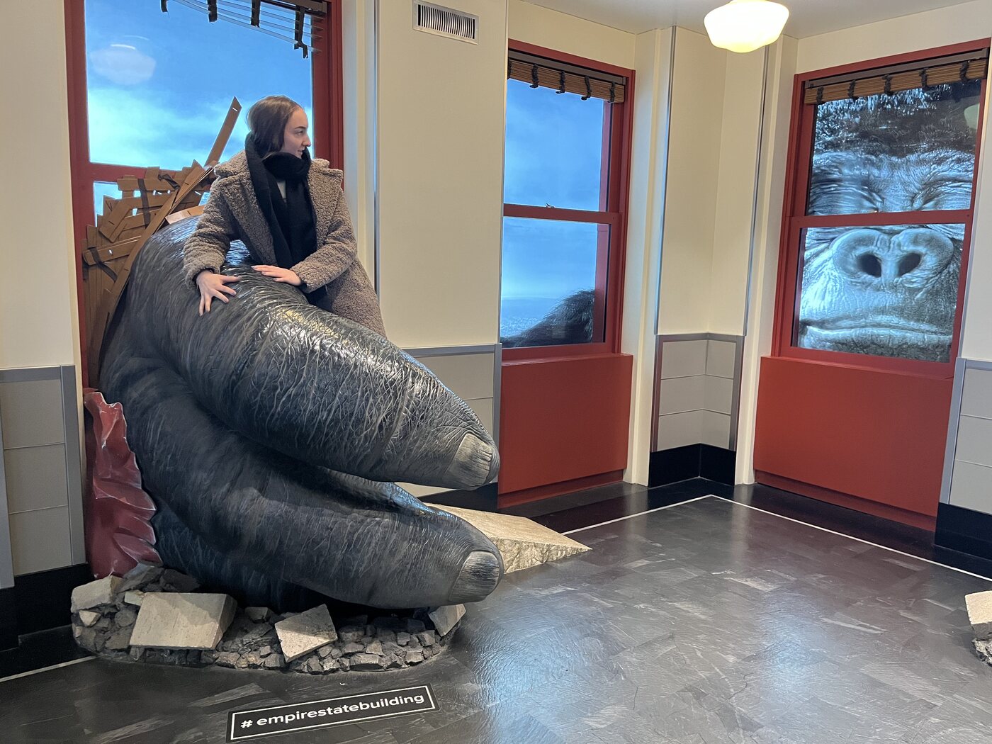 Mesi a New York-i galambszobornál