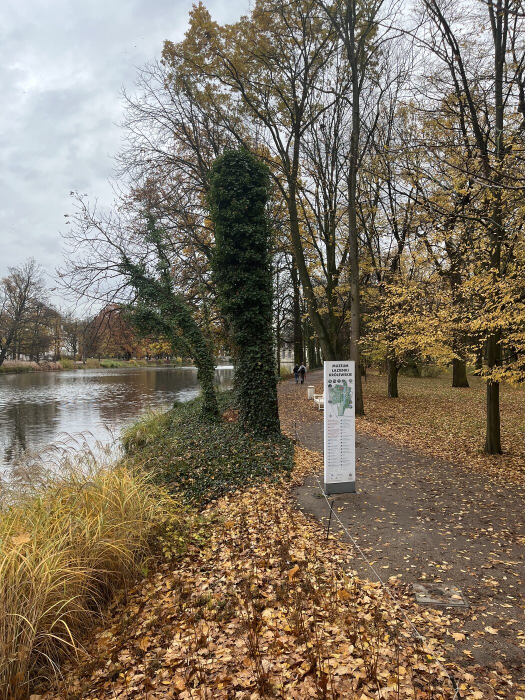 Őszi park Varsóban